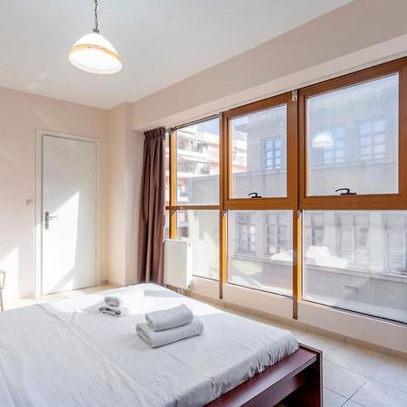 2 Bedroom Renovated Apartment With A View Αθήνα Εξωτερικό φωτογραφία