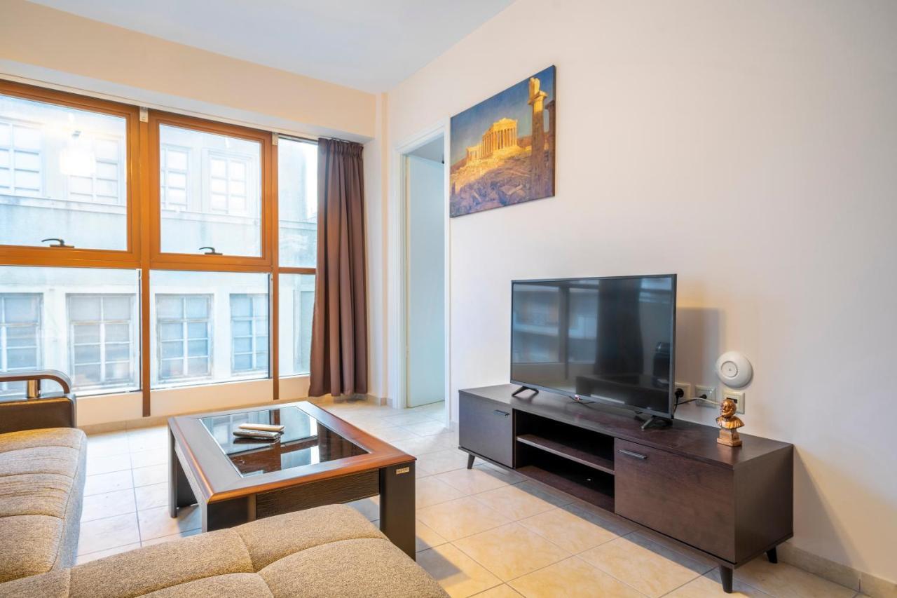 2 Bedroom Renovated Apartment With A View Αθήνα Εξωτερικό φωτογραφία